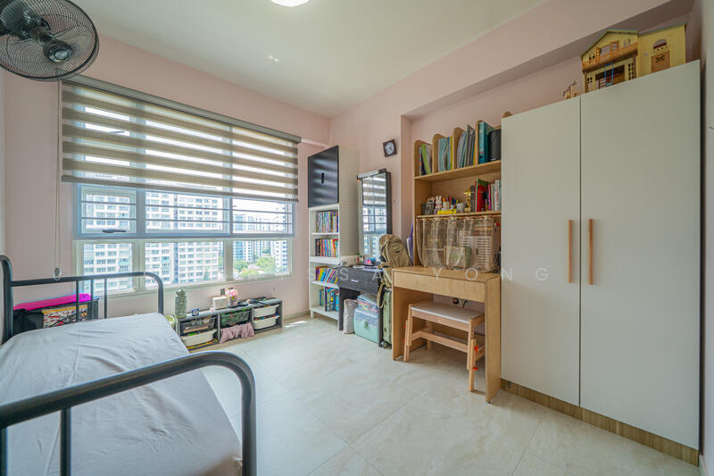 618D Punggol Drive HDB Flat For Sale at S$ 725,000 | PropertyGuru Singapore - Bedroom