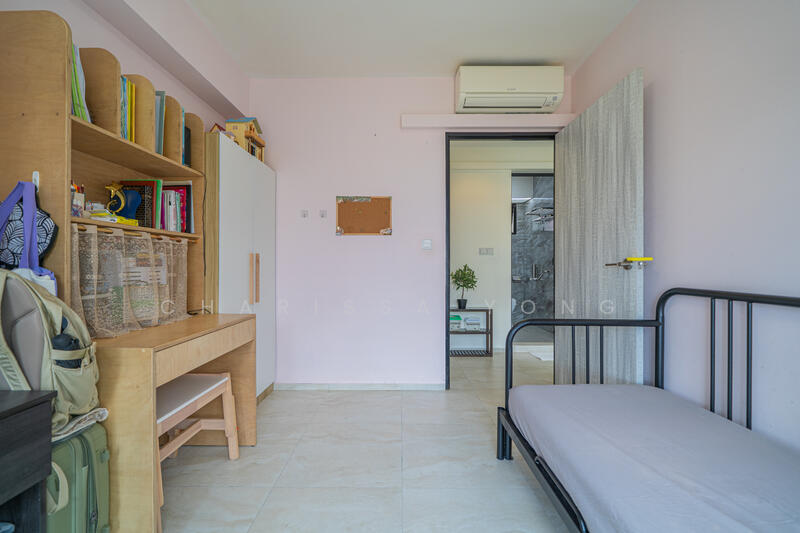 618D Punggol Drive HDB Flat For Sale at S$ 725,000 | PropertyGuru Singapore - Bedroom