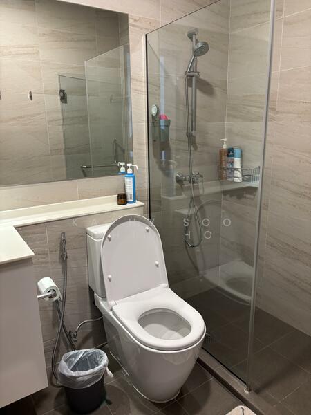 Gallop Gables Condominium For Sale at S$ 2,850,000 | PropertyGuru Singapore - Bathroom