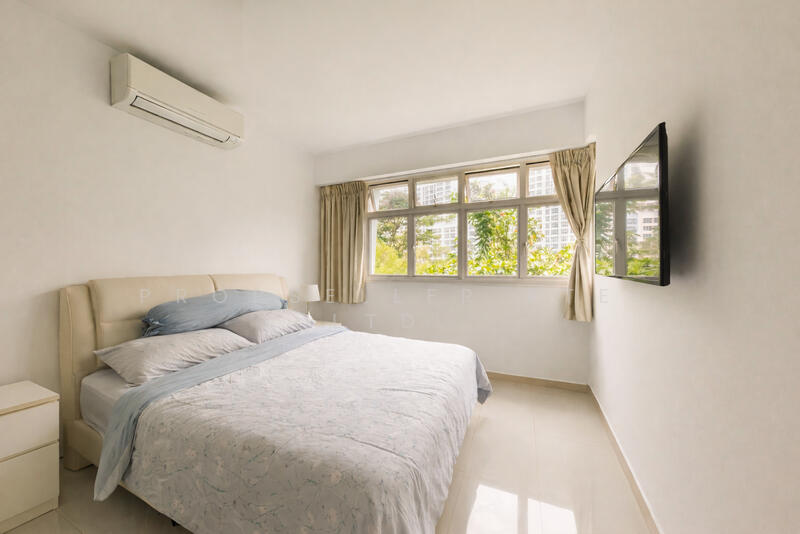 663C Punggol Drive HDB Flat For Sale at S$ 635,000 | PropertyGuru Singapore - Bedroom