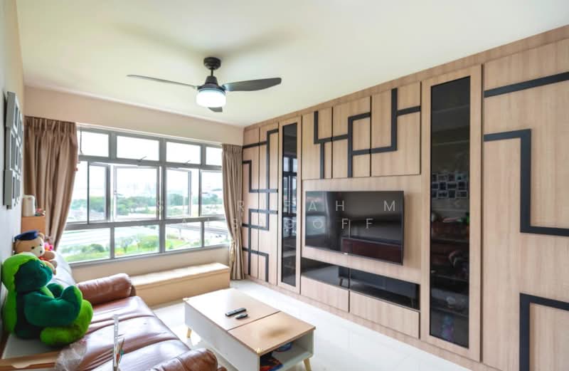 812B Choa Chu Kang Avenue 7 HDB Flat For Sale at S$ 768,000 | PropertyGuru Singapore