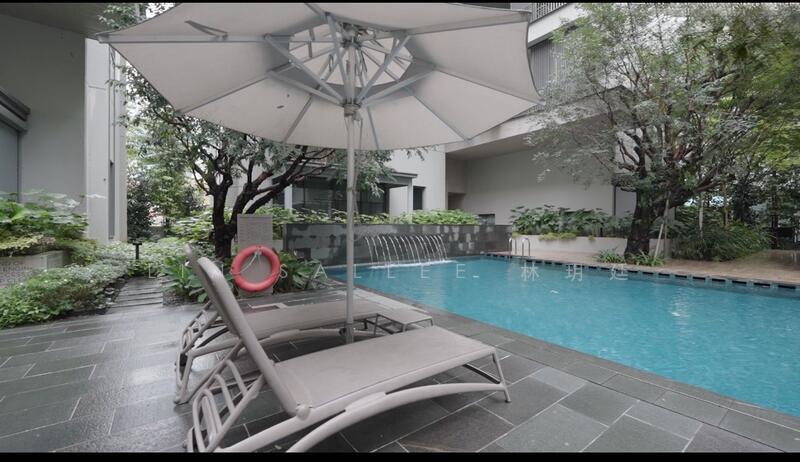 10 Evelyn Condominium For Sale at S$ 3,659,000 | PropertyGuru Singapore - Pool