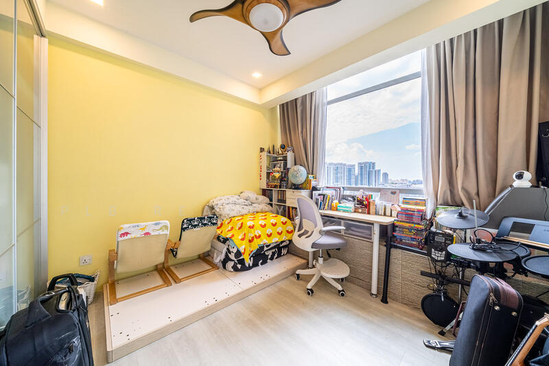 One St Michael's Condominium For Sale at S$ 2,400,000 | PropertyGuru Singapore - Bedroom