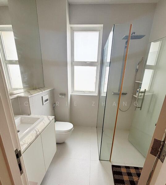 Mera Terrace Terraced House For Sale at S$ 4,500,000 | PropertyGuru Singapore - Bathroom