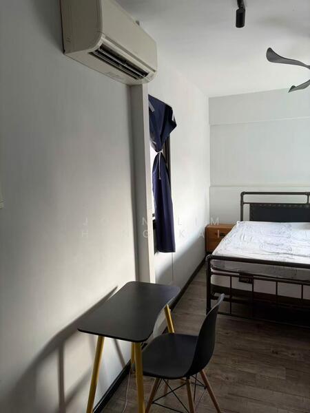 18 Dover Crescent, 18 Dover Crescent, Room Rental, 200 sqft, HDB Flat For Rent, by John Lim Hong Kai, 500054346 - Bedroom - PropertyGuru.com.sg