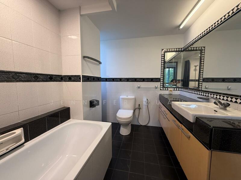 The Draycott, 50 Draycott Park, 2 Bedrooms, 1,604 sqft, Condominium For Rent, by Jennifer Quah, 500054355 - Bathroom - PropertyGuru.com.sg