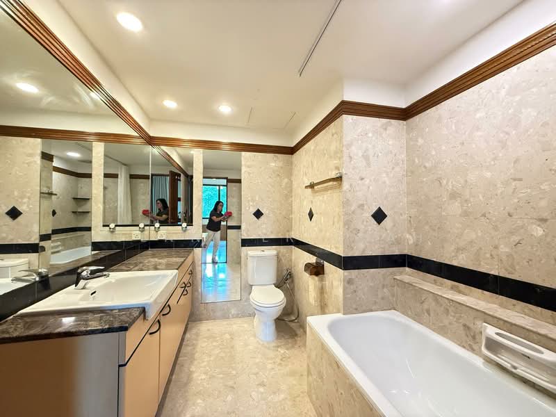 The Draycott, 50 Draycott Park, 2 Bedrooms, 1,334 sqft, Condominium For Rent, by Jennifer Quah, 500054355 - Bathroom - PropertyGuru.com.sg