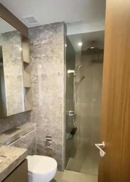 Stirling Residences Condominium For Sale at S$ 1,138,888 | PropertyGuru Singapore - Bathroom