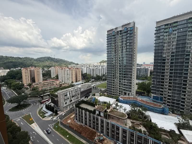 Midwood, 8 Hillview Rise, 3 Bedrooms, 904 sqft, Condominium For Sale, by James Yio (杨瑞华), 500054388 - Exterior - PropertyGuru.com.sg