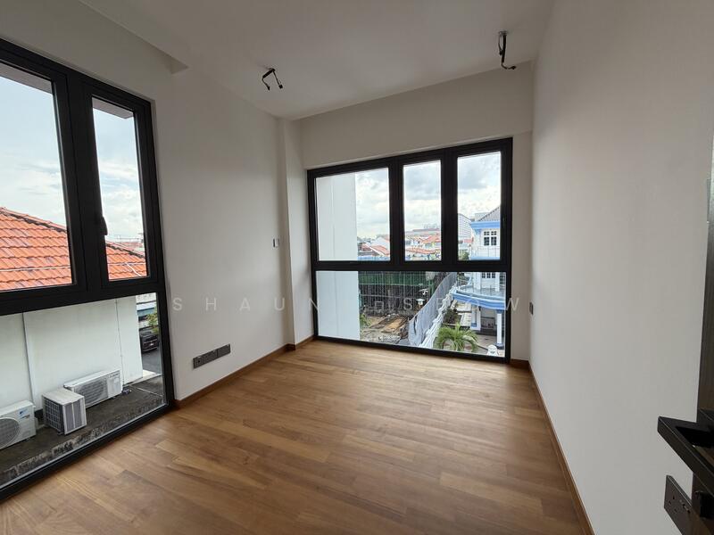 Brand New FREEHOLD Semi-D D14 ❤️ Near MRT Semi-Detached House For Sale at S$ 6,900,000 | PropertyGuru Singapore