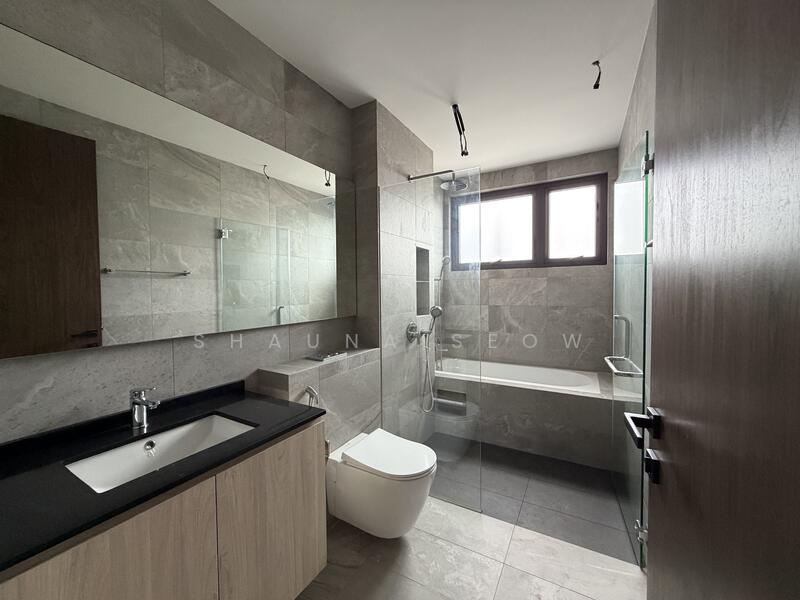 Brand New FREEHOLD Semi-D D14 ❤️ Near MRT Semi-Detached House For Sale at S$ 6,900,000 | PropertyGuru Singapore