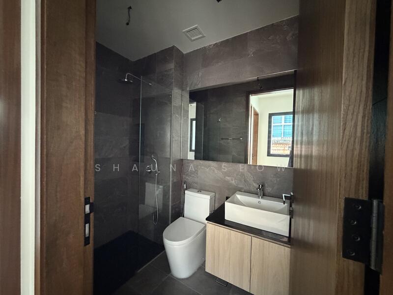 Brand New FREEHOLD Semi-D D14 ❤️ Near MRT Semi-Detached House For Sale at S$ 6,900,000 | PropertyGuru Singapore