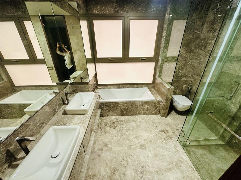 The Giverny Residences Apartment For Sale at S$ 9,920,000 | PropertyGuru Singapore - Bathroom