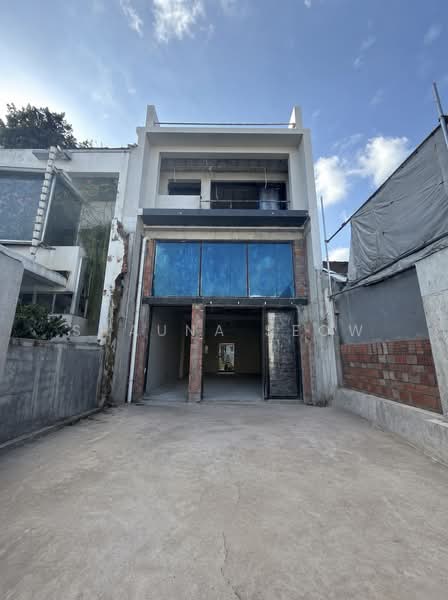 Brand New Freehold 2.5 Storey + Mezzanine Interterrace ❤️ TOP 2026, Jalan Leban, 5 Bedrooms, 5,132 sqft, Terraced House For Sale, by Shauna Seow, 500054406 - Exterior - PropertyGuru.com.sg
