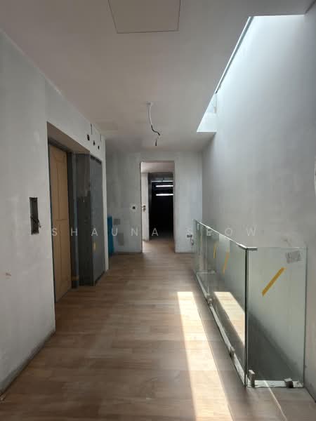 Brand New Freehold 2.5 Storey + Mezzanine Interterrace ❤️ TOP 2026, Jalan Leban, 5 Bedrooms, 5,132 sqft, Terraced House For Sale, by Shauna Seow, 500054406 - Corridor - PropertyGuru.com.sg