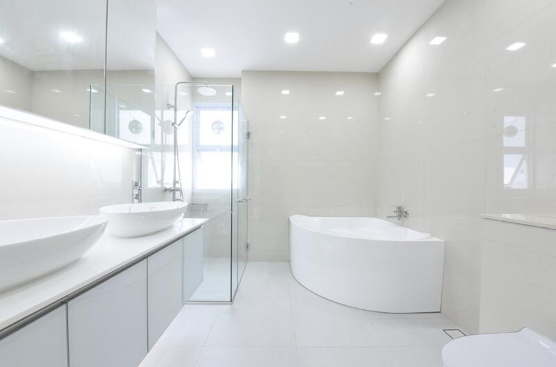 Regency Park, 3 Nathan Road, 4 Bedrooms, 3,650 sqft, Condominium For Rent, by Jeanne Phang, 500054423 - Bathroom - PropertyGuru.com.sg