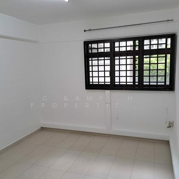 210 Boon Lay Place HDB Flat For Sale at S$ 350,000 | PropertyGuru Singapore - Interior