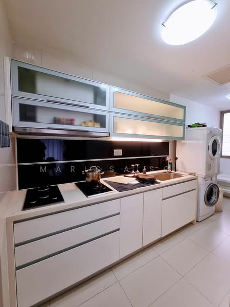 The Peak @ Balmeg, 6 Balmeg Hill, 3 Bedrooms, 1,507 sqft, Condominium For Rent, by Marissa Soh, 500054443 - Kitchen - PropertyGuru.com.sg