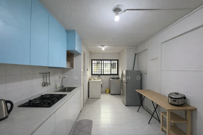 For Sale - 116 Ang Mo Kio Avenue 4