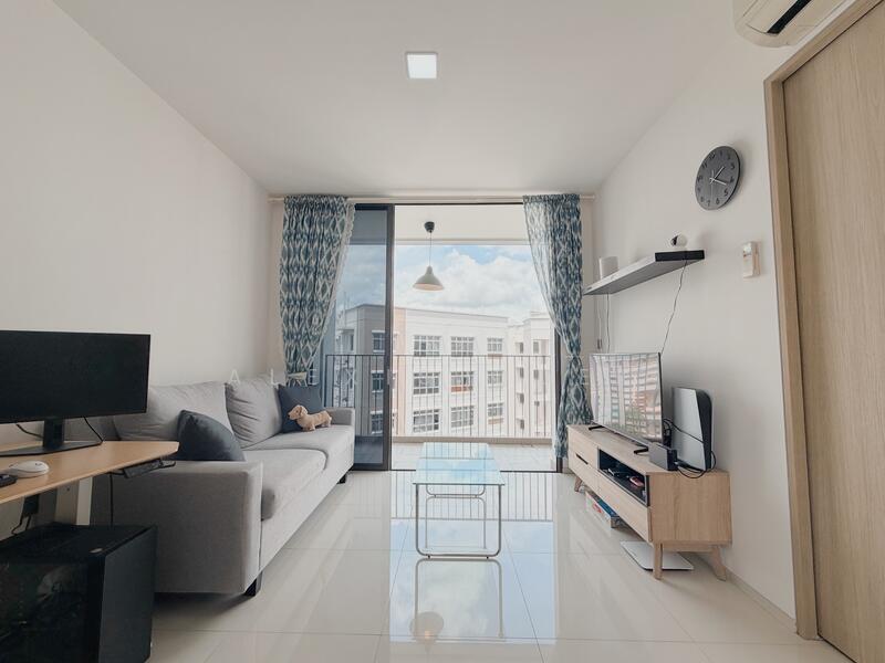 The Wisteria Condominium For Sale at S$ 740,000 | PropertyGuru Singapore - Living Room