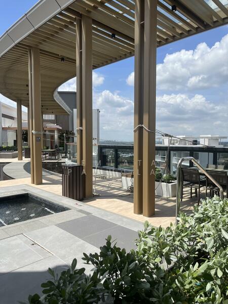 Perfect Ten, 323 Bukit Timah Road, 3 Bedrooms, 1,281 sqft, Condominium For Rent, by Hemlata Pathela, 500054465 - Exterior - PropertyGuru.com.sg