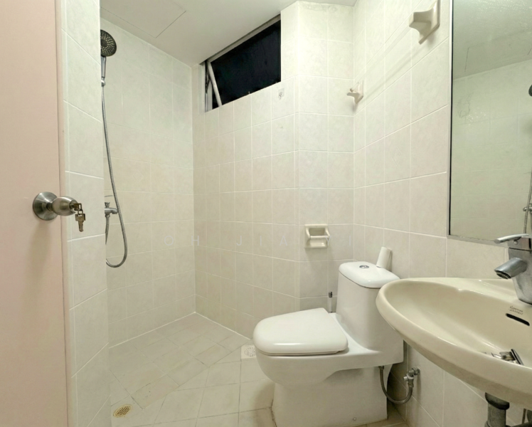 Bishan Park Condo, 20 Sin Ming Walk, 2 Bedrooms, 550 sqft, Condominium For Rent, by Oh Jia Yi, 500054478 - Bathroom - PropertyGuru.com.sg