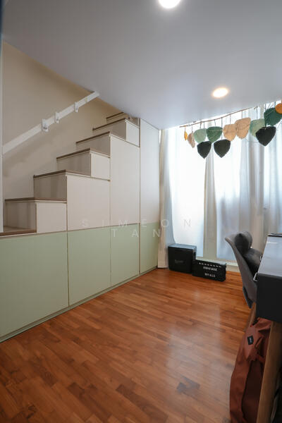 Seletar Park Residence Condominium For Sale at S$ 1,490,000 | PropertyGuru Singapore - Study