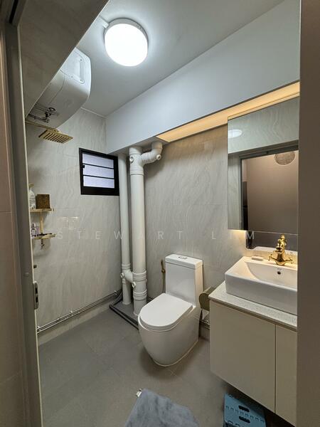 672A Klang Lane, 672A Klang Lane, 3 Bedrooms, 1,130 sqft, HDB Flat For Rent, by Stewart Lim, 500054505 - Bathroom - PropertyGuru.com.sg