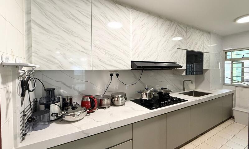 643 Punggol Central HDB Flat For Sale at S$ 650,000 | PropertyGuru Singapore - Kitchen