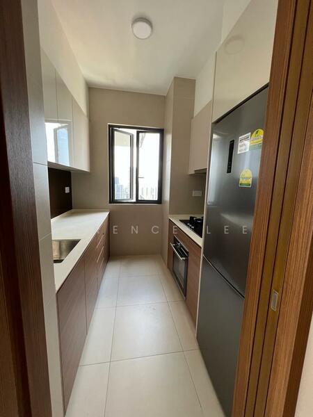 Stirling Residences Condominium For Sale at S$ 2,450,000 | PropertyGuru Singapore - Kitchen