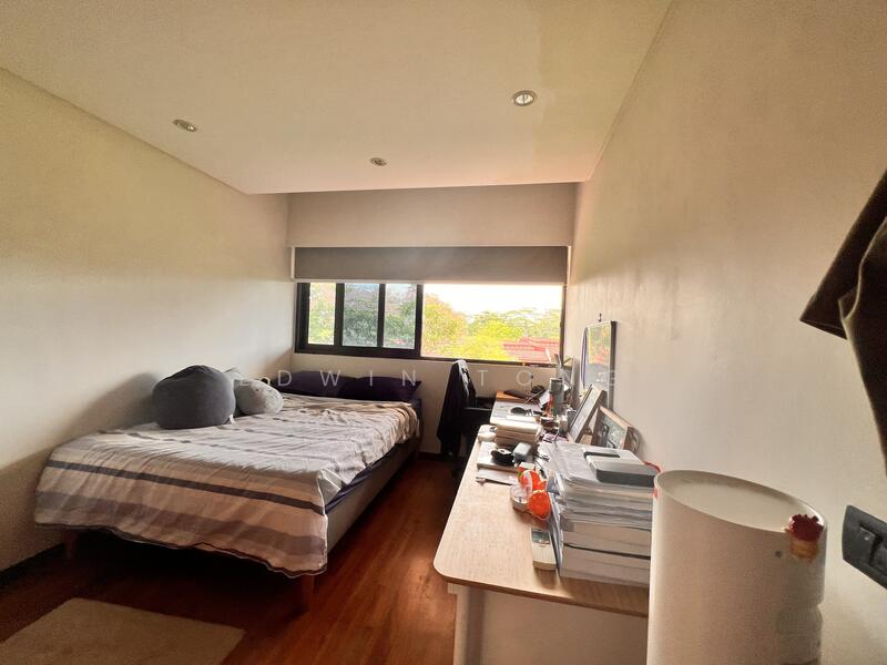 Hillcrest Arcadia Condominium For Sale at S$ 2,380,000 | PropertyGuru Singapore - Bedroom 1