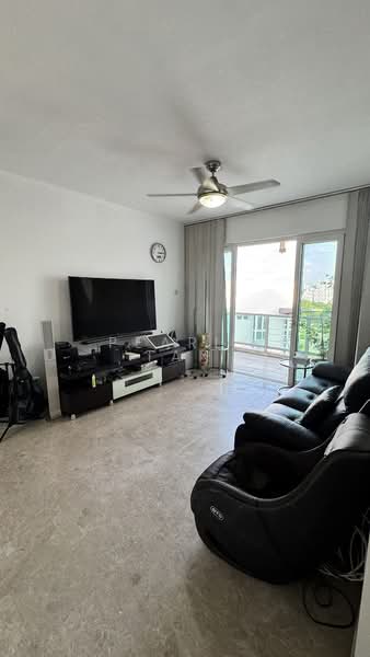 The Warren Apartment For Sale at S$ 1,680,000 | PropertyGuru Singapore - Living Room