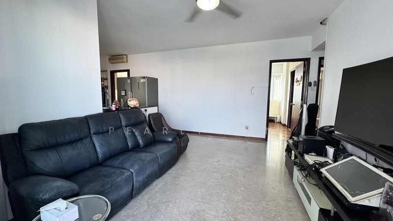 The Warren Apartment For Sale at S$ 1,680,000 | PropertyGuru Singapore - Living Room