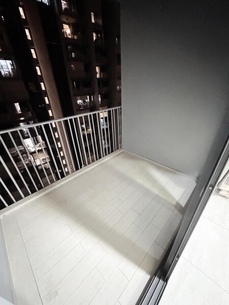 The Florence Residences, 97 Hougang Avenue 2, 2 Bedrooms, 635 sqft, Condominium For Rent, by Ken Neo, 500054570 - Balcony - PropertyGuru.com.sg