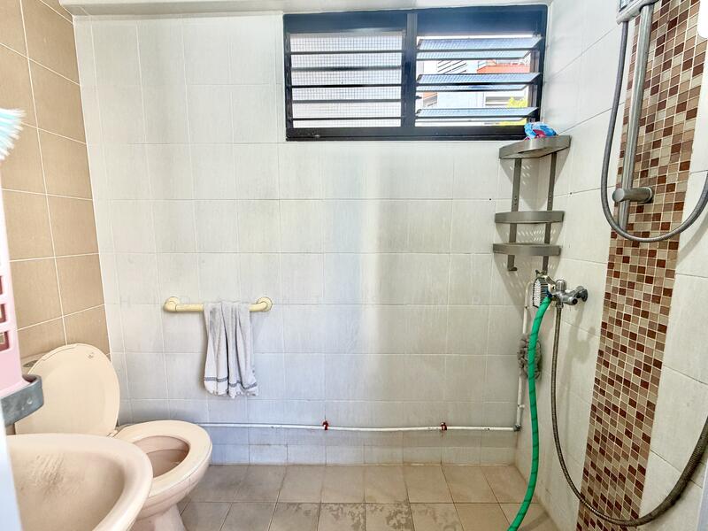 251 Tampines Street 21 HDB Flat For Sale at S$ 640,000 | PropertyGuru Singapore