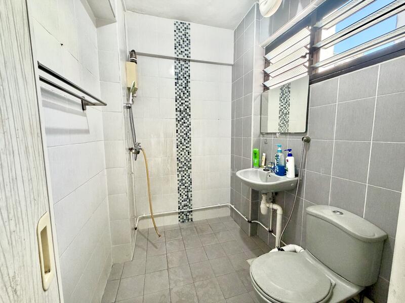 251 Tampines Street 21 HDB Flat For Sale at S$ 640,000 | PropertyGuru Singapore