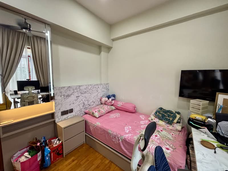 Casafina Condominium For Sale at S$ 1,400,000 | PropertyGuru Singapore - Bedroom 2