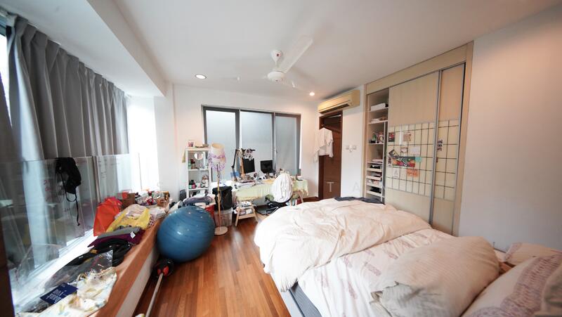 Siglap MRT Freehold Detached 5+1 bedrooms Detached House For Sale at S$ 6,480,000 | PropertyGuru Singapore - Bedroom