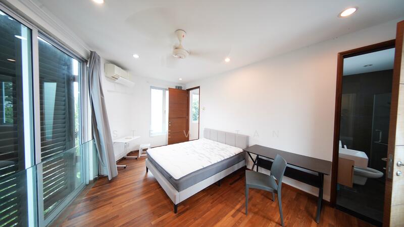Siglap MRT Freehold Detached 5+1 bedrooms Detached House For Sale at S$ 6,480,000 | PropertyGuru Singapore - Bedroom