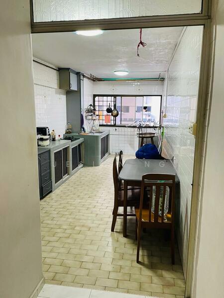211 Bukit Batok Street 21, 211 Bukit Batok Street 21, 3 Bedrooms, 1,119 sqft, HDB Flat For Rent, by Jeslyn Ng, 500054600 - Kitchen - PropertyGuru.com.sg