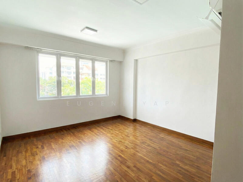 Emerald Garden Condominium For Sale at S$ 3,250,000 | PropertyGuru Singapore - Interior