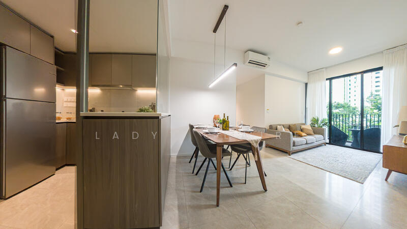 Piccadilly Grand Condominium For Sale at S$ 2,250,000 | PropertyGuru Singapore - Kitchen