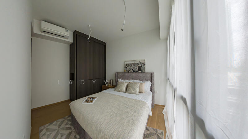 Piccadilly Grand Condominium For Sale at S$ 2,250,000 | PropertyGuru Singapore - Bedroom