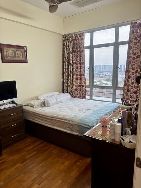 The Makena, 121 Meyer Road, 3 Bedrooms, 1,518 sqft, Condominium For Rent, by Monika Sharma, 500054618 - Bedroom - PropertyGuru.com.sg