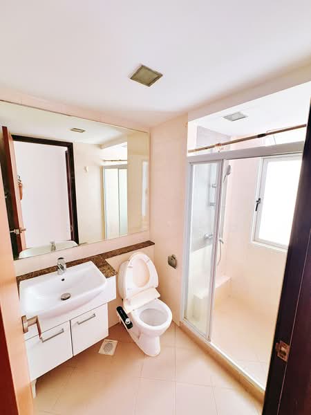 Meraprime, 301 Jalan Bukit Ho Swee, 3 Bedrooms, 1,173 sqft, Condominium For Sale, by Daniel Luo, 500054624 - Bathroom - PropertyGuru.com.sg