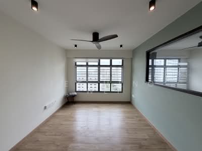 For Sale - 618B Tampines Street 61