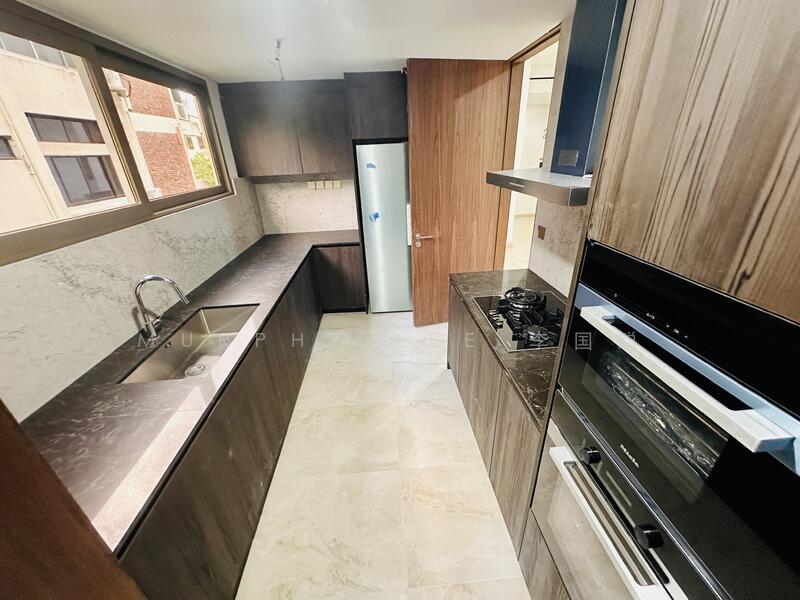 The Giverny Residences Apartment For Sale at S$ 5,497,000 | PropertyGuru Singapore - Kitchen