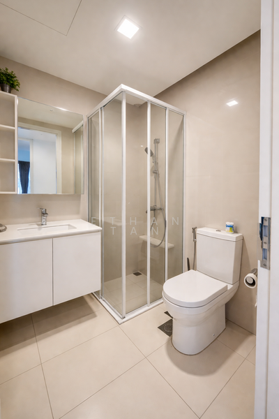 Bedok Residences Condominium For Sale at S$ 1,800,000 | PropertyGuru Singapore - Bathroom