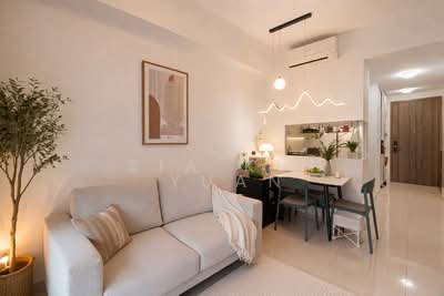 For Sale - Parc Botannia