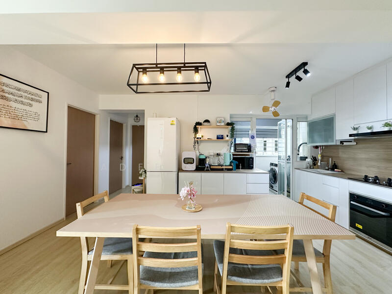 For Sale - 619A Tampines Street 61